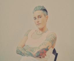 "Give it to me !" Sexe femmes musique, avec La Rata